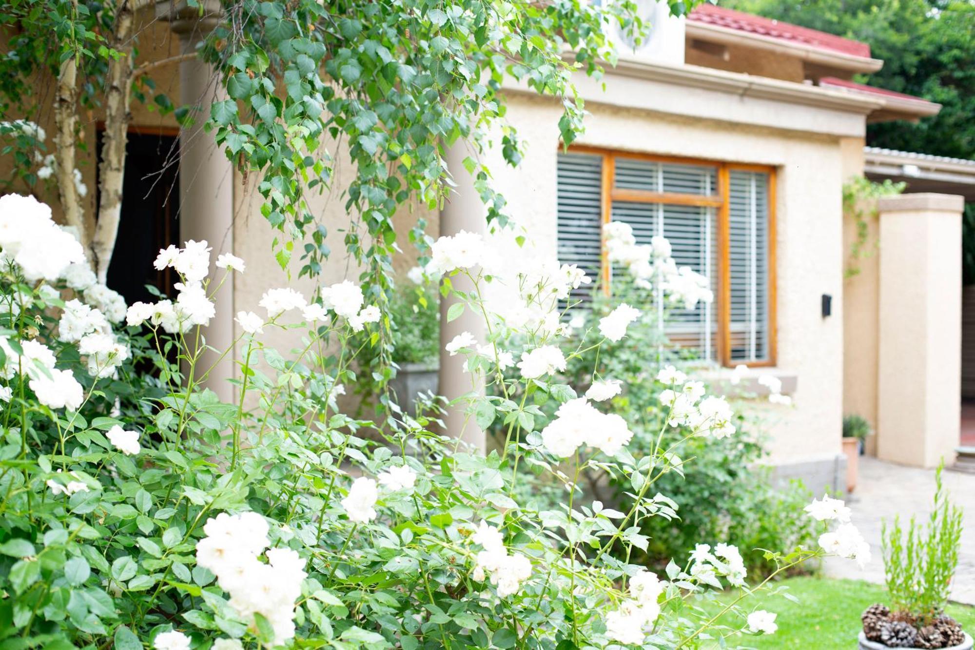 Crisp Guest Rooms Bloemfontein Exterior foto